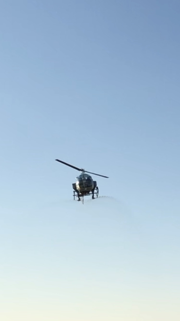 Helicopter spreads POLYON efficiently